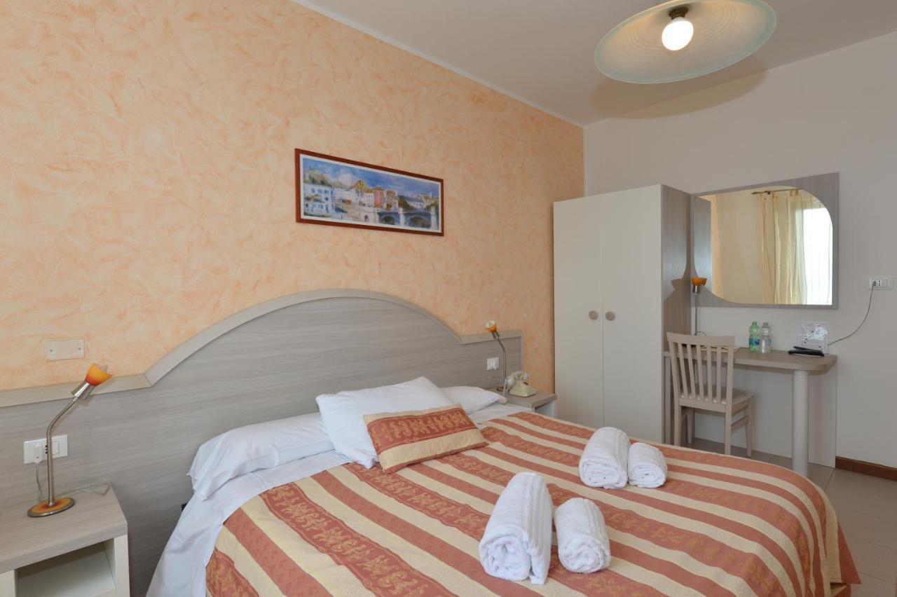 Albergo Panoramica Bardolino Buitenkant foto